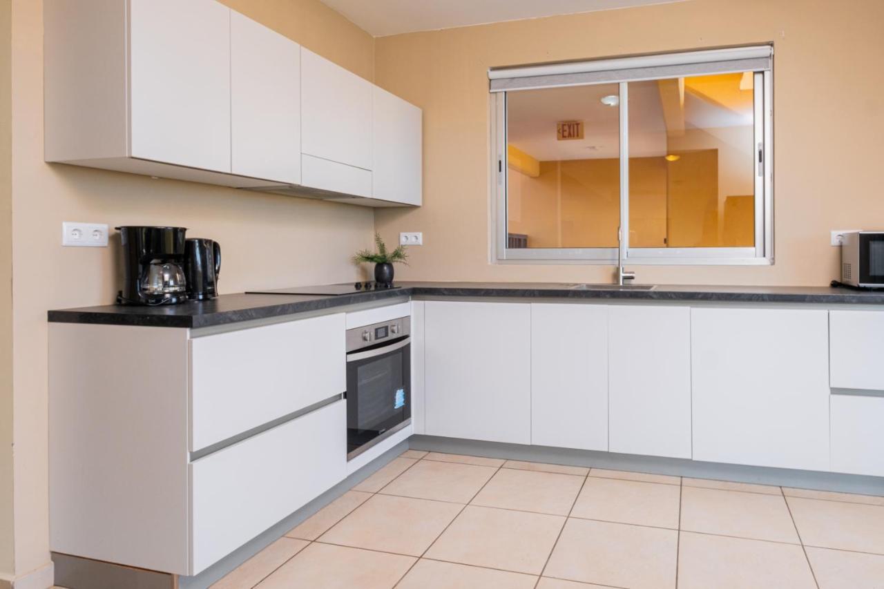 Droom Appartement Met Uitzicht Op De Jachthaven Jan Thiel Bagian luar foto